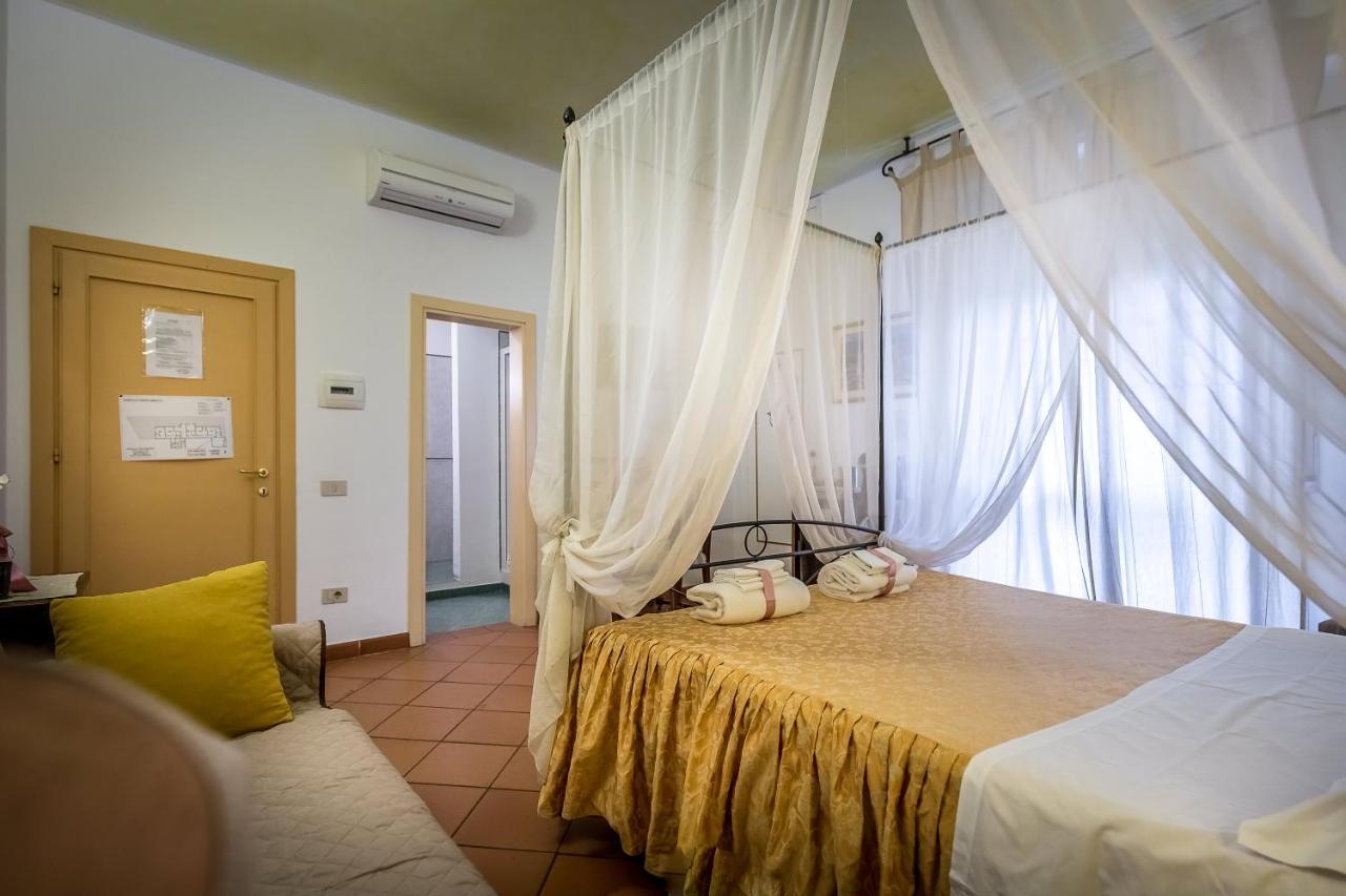 Alla Dimora Altea Bed & Breakfast Florence Exterior photo