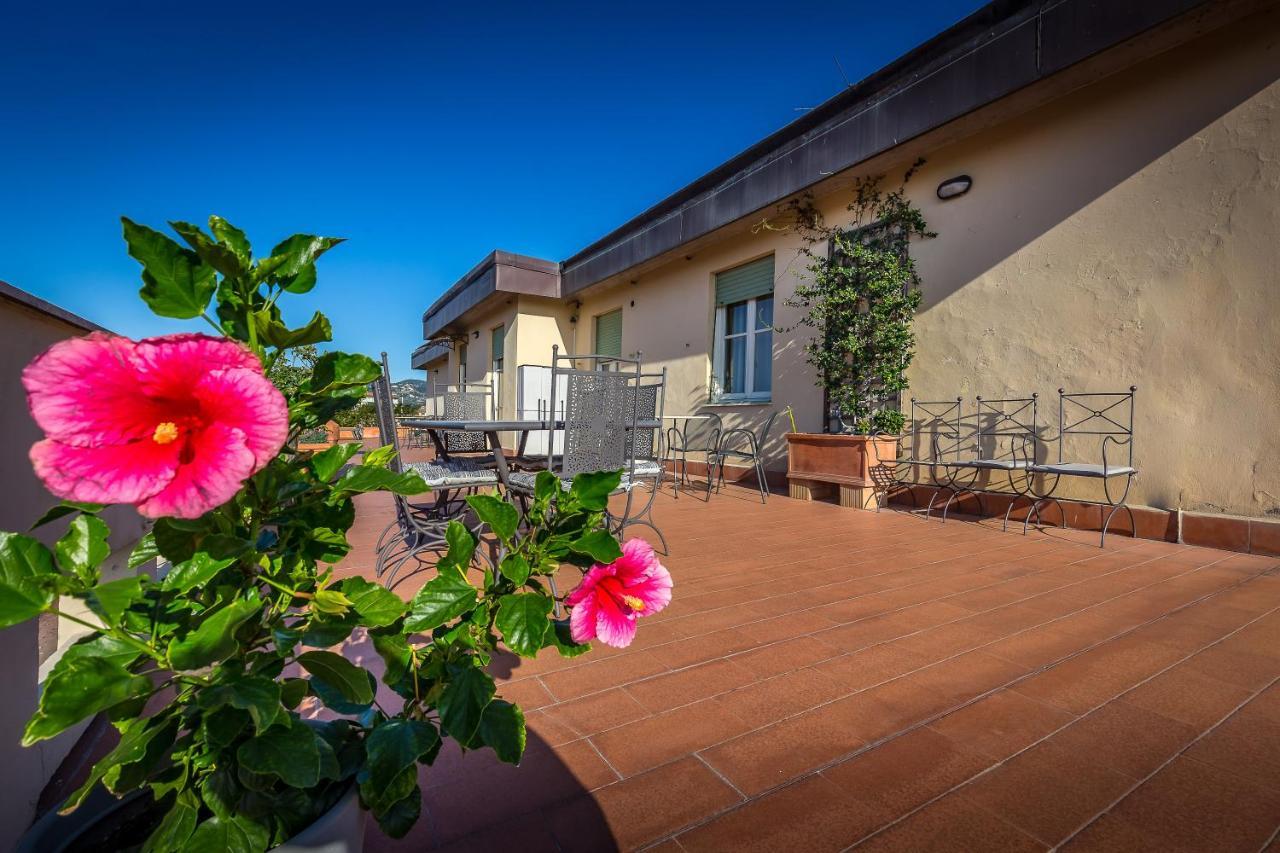 Alla Dimora Altea Bed & Breakfast Florence Exterior photo